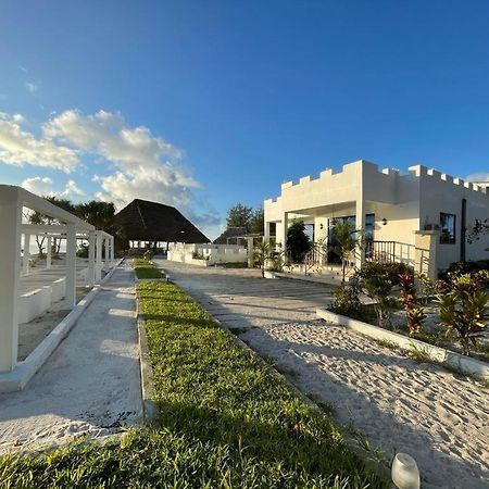 Jambo Beach Hotel Падже Екстер'єр фото