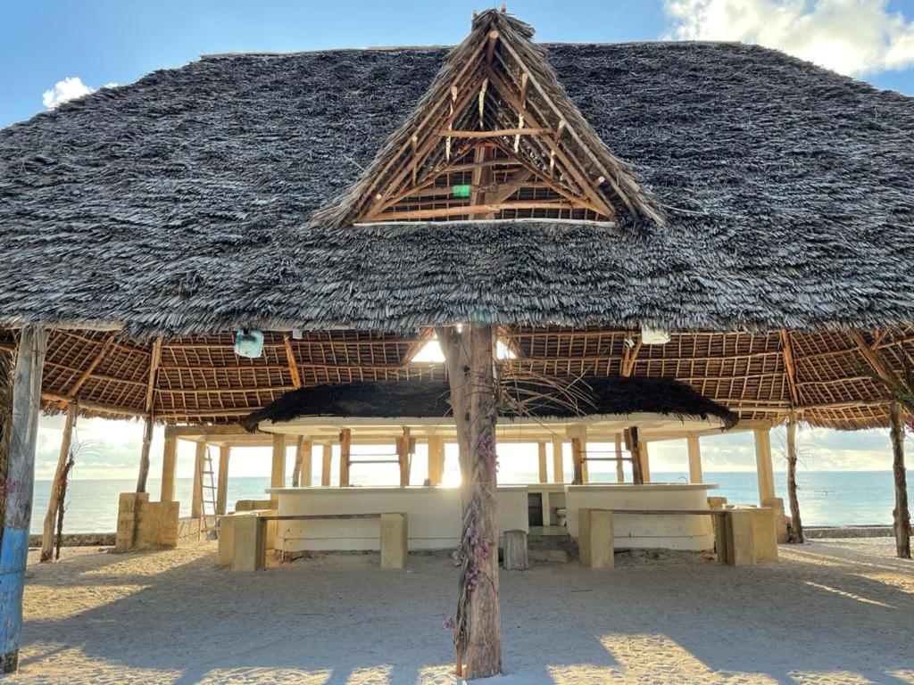 Jambo Beach Hotel Падже Екстер'єр фото