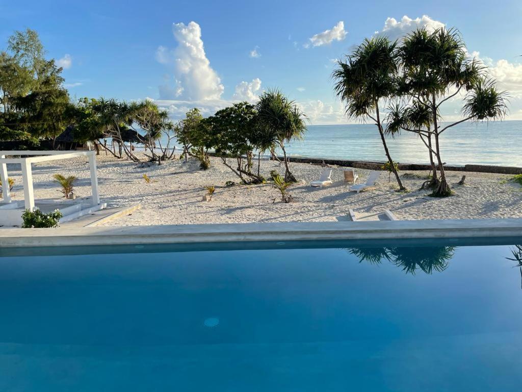 Jambo Beach Hotel Падже Екстер'єр фото